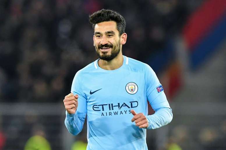 Gündoğan vai renovar o Manchester City